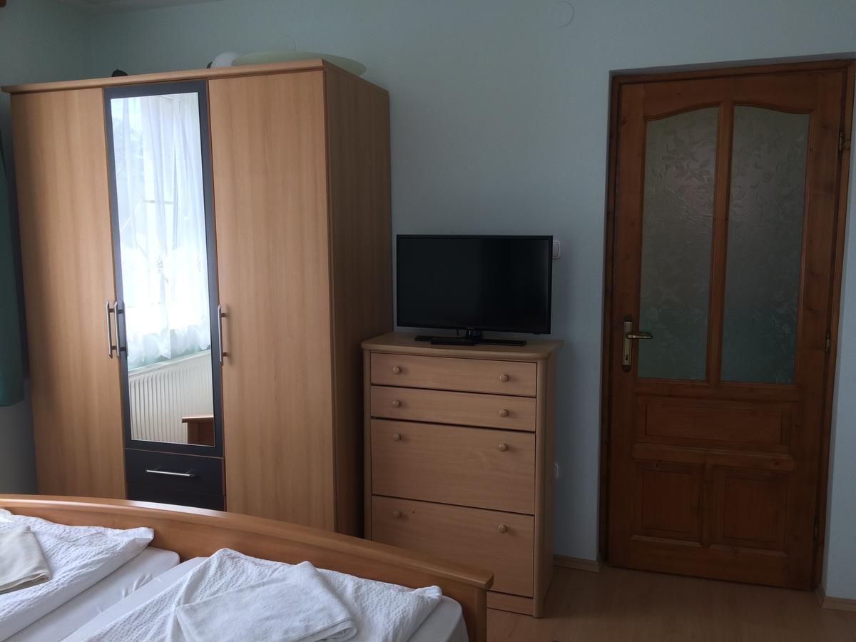 Cedrus Apartmanhaz - Cedrus Koez 7 Zalakaros Exterior foto